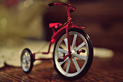  脾气越坏越旺夫的生肖女