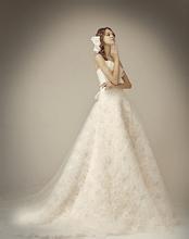 十二星座最适合的婚纱